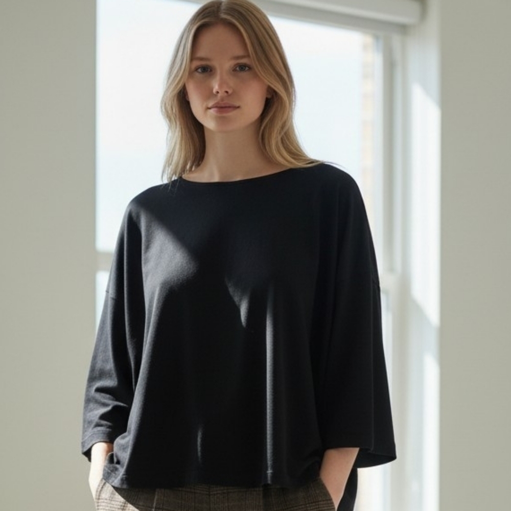 THE ROW Women's Black Oversized Box Long Sleeve Tshirt